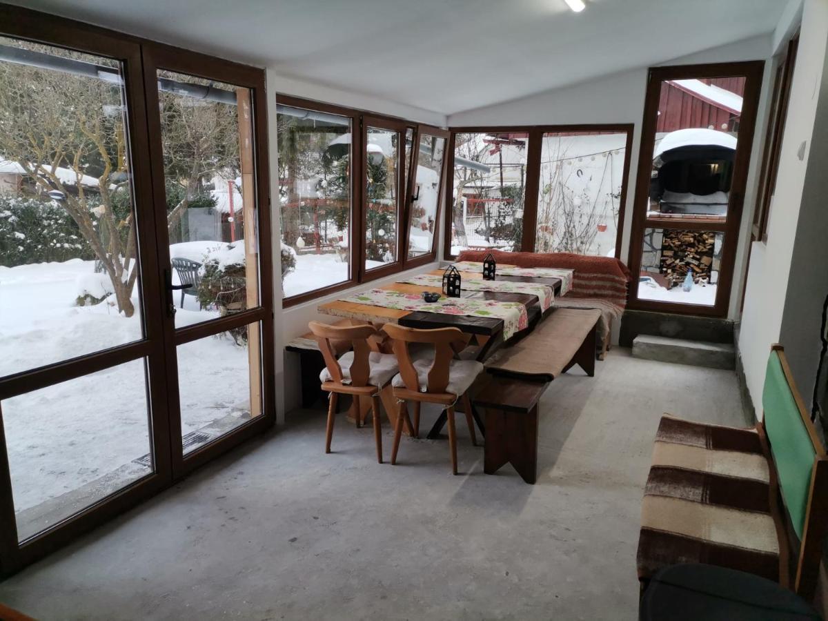 Zoso Home Буштени Экстерьер фото