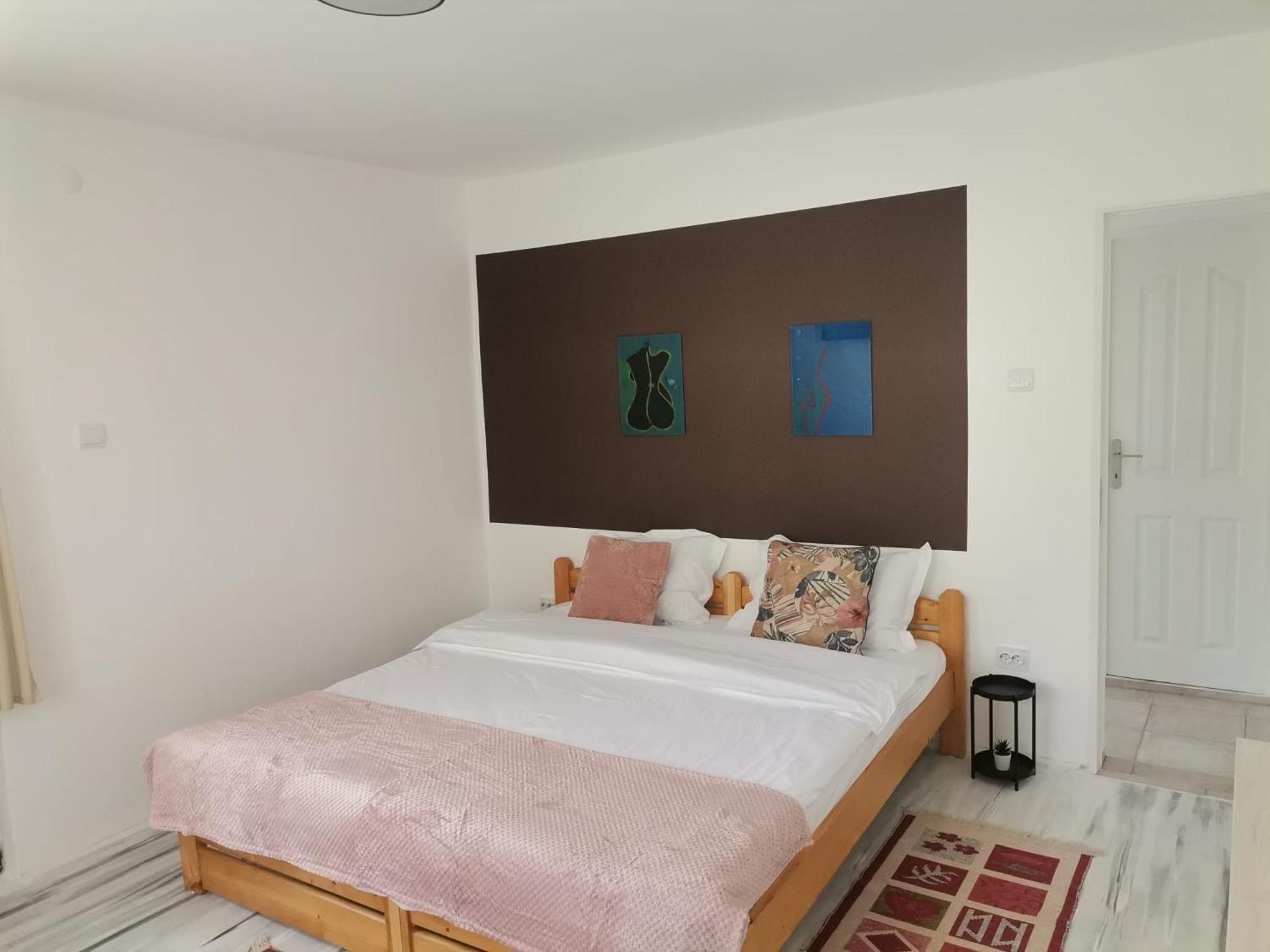 Zoso Home Буштени Экстерьер фото