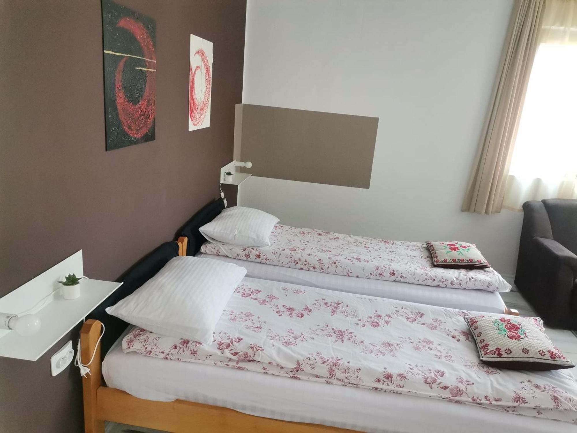 Zoso Home Буштени Экстерьер фото